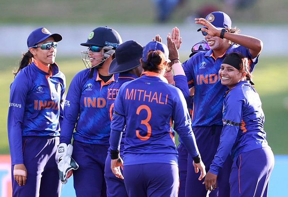 India Storms into Asian Games Women's Cricket Semifinals with Rain-Affected Win Over Malaysia