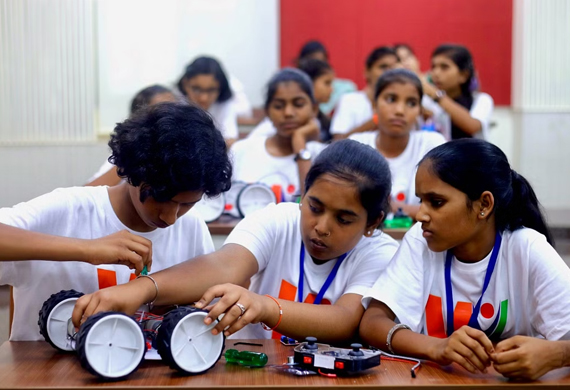 Tecnimont Supports IITB Educational Outreach Initiative WiSE to Encourage Girls from Rural India